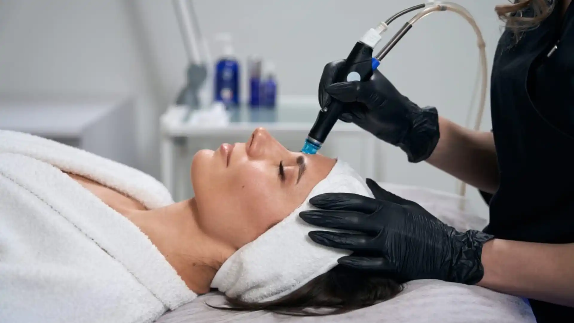 Hydra Facial by Whimsy Aesthetic Clinic